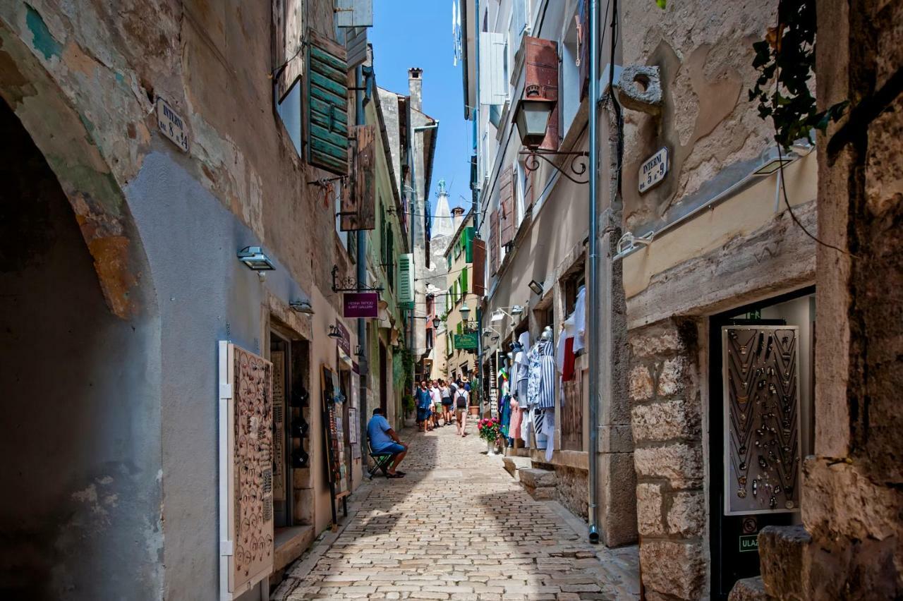 Harmony In Blue Διαμέρισμα Ρόβινι Εξωτερικό φωτογραφία